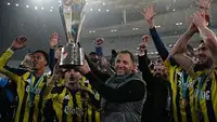 Fenerbahçe'de Tedesco'ya Veda Mesajları Yağdı
