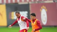 Galatasaray, Kemerburgaz'da Çift Antrenman Gerçekleştirdi
