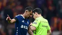 Galatasaray Taraftarından Kerem Demirbay'a Sert Tepki