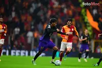 Galatasaray, Barcelona'ya Karşı Şampiyonlar Ligi'nde İkincilik Mücadelesi Verdi