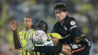 Beşiktaş, Fenerbahçe'yi Kadıköy'de 2-1'le Geçti