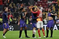 Galatasaray, Barcelona'ya 4-1 Yenilerek Şampiyonlar Ligi'ne Kötü Başladı