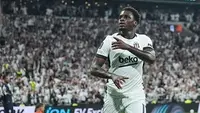 Bayer Leverkusen'de Ernest Poku İlk 11'de Fırsat Buldu