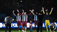 Trabzonspor, Beşiktaş'ı Derbide 2-0 Yenerek Öne Geçti