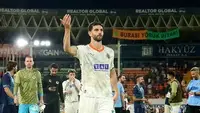 Beşiktaş, Ümit Akdağ ile 4 Yıllık Sözleşme İmzaladı