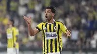 İrfan Can Kahveci, Fenerbahçe'de Parlıyor: En Çok Asist Yapan Oyuncu