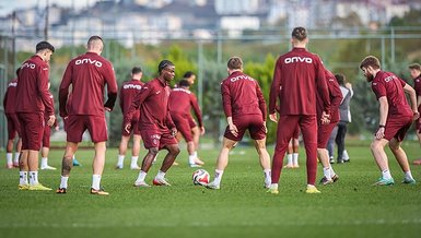 Bordo-Mavililer Antrenmanda Isındı