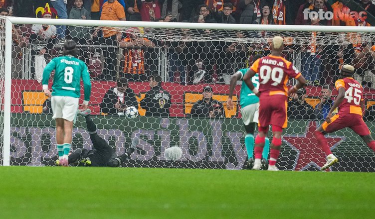 Galatasaray, UEFA Şampiyonlar Ligi'nde Liverpool'a Yenildi